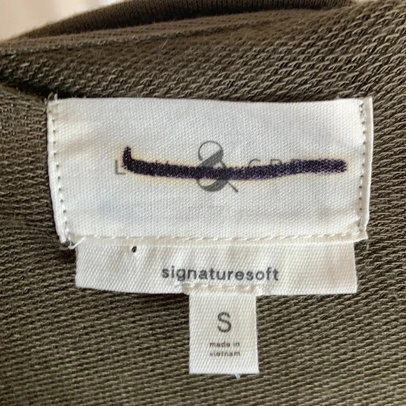 Lou & Grey T-Shirt - Picture 5 of 6